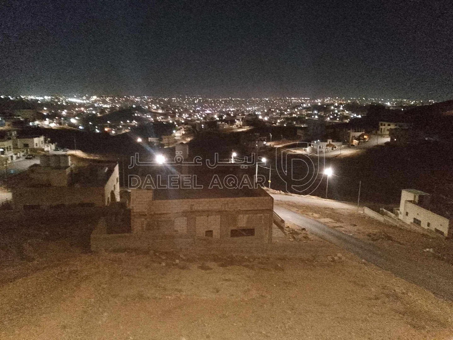 فيلا/منزل في منزل للبيع دوبلكس طابقين مشطب كامل مسكون 10شهور فقط مستقل عمر البناء 3سنوات شومر اسكان المهندسين مقابل مسجد الخير من المالك مباشره  - 150,000 دأ - صورة 1