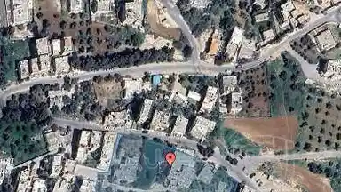 أرض - الحمر الشمالي - 130000 دأ