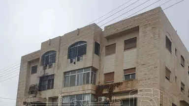 مبنى  - 680000 دأ