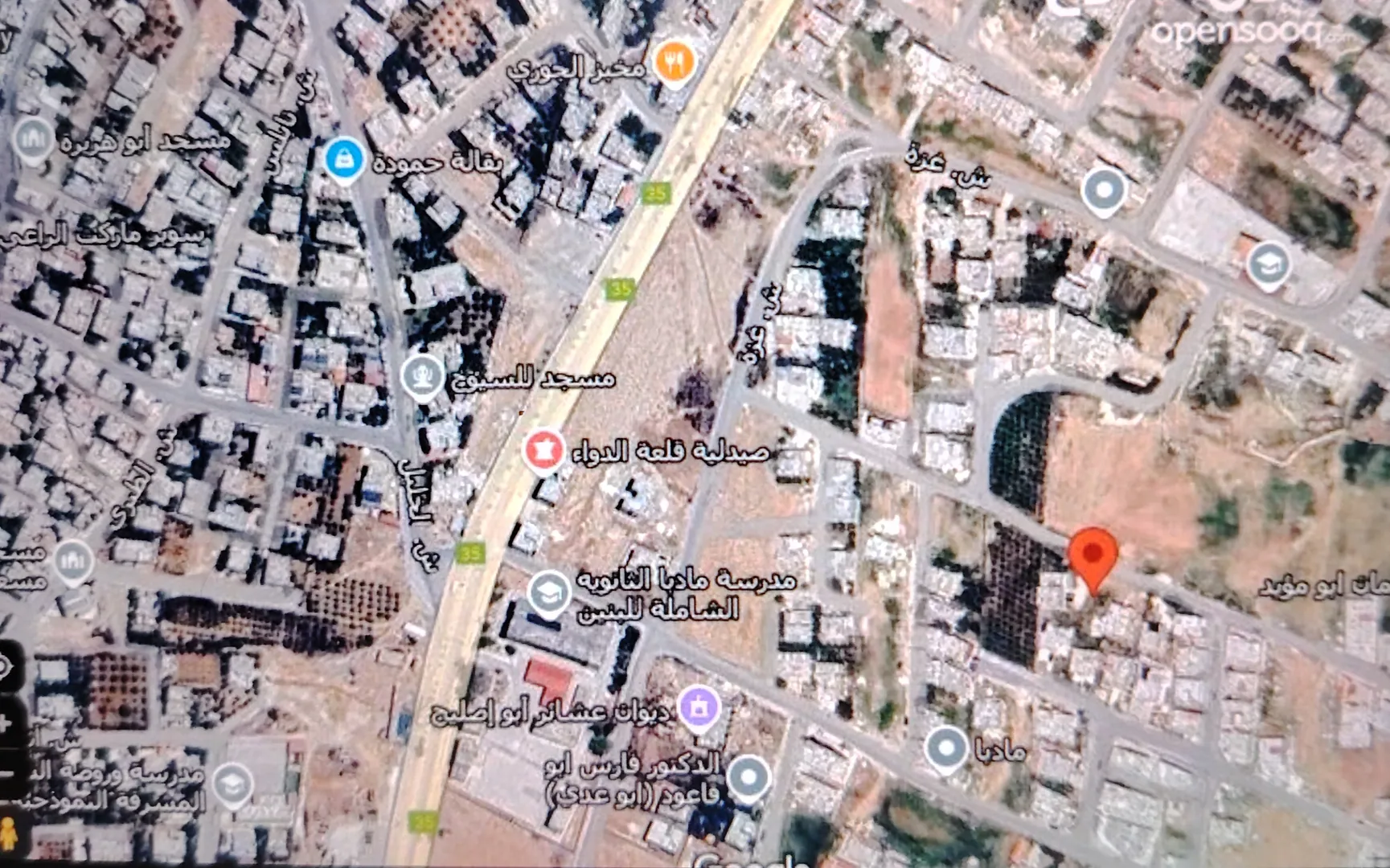 أرض في ارض سكنيه للبيع داخل مدينه مادبا من المالك مباشره - 35,000 دأ - صورة 1