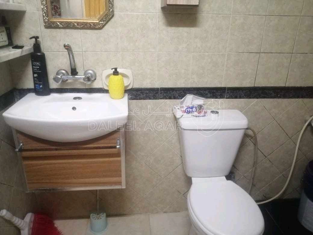 شقة في اربد البارحه ابان  - 32,000 دأ - صورة 1