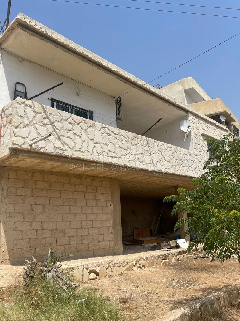 مبنى في بالقرب من مسجد صلاح الدين ومحكمة بداية الرصيفة ال - 85,000 دأ - صورة 1