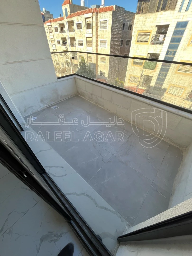 شقة في في ضاحية الياسمين قرب دوار قرقش منطقة راقية  - 75,000 دأ - صورة 1