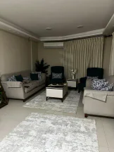 شقة - شارع شرحبيل بن حسنة - 60000 دأ