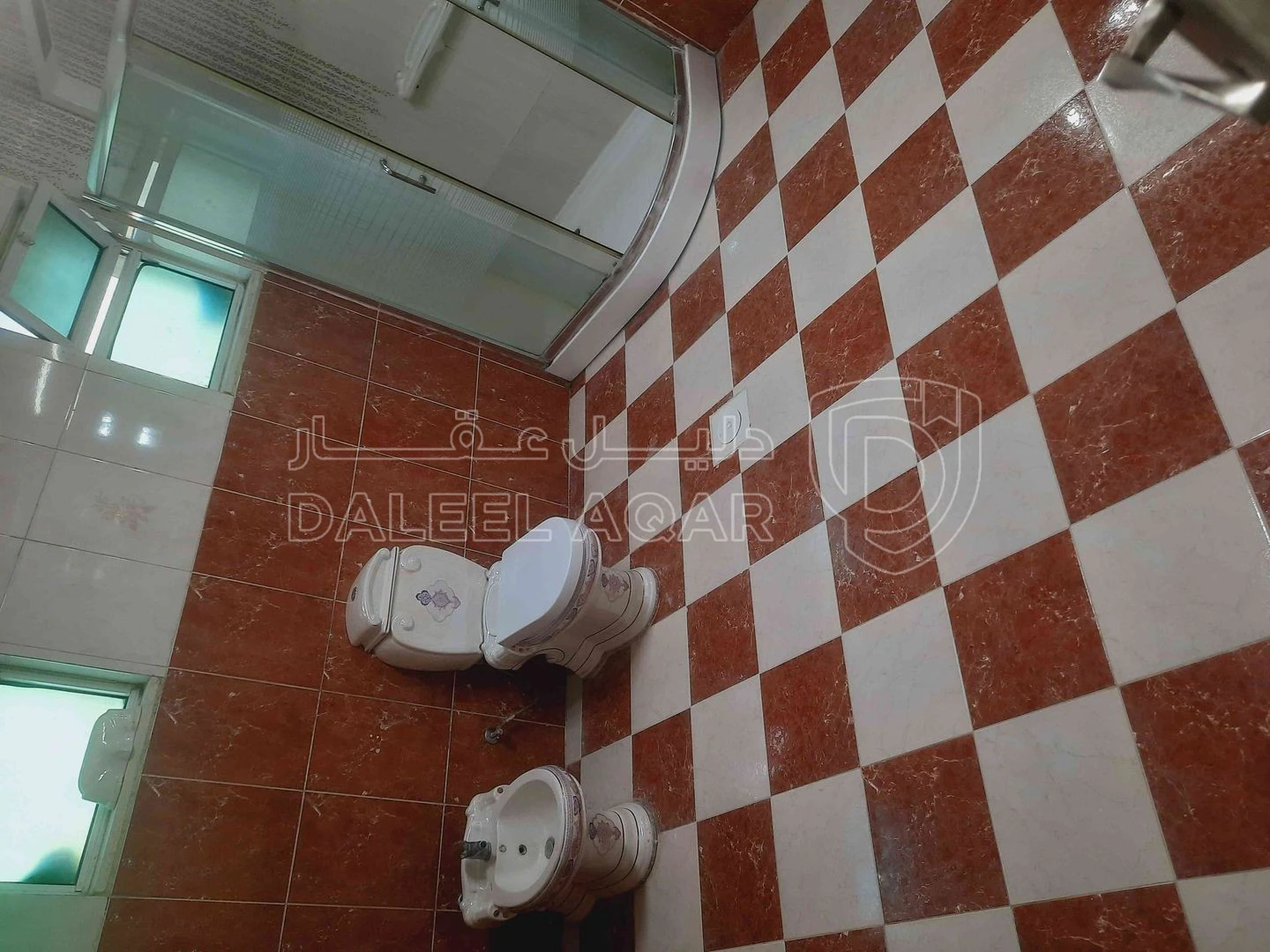 شقة في شقة ارضية للبيع في عرجان - 128,000 دأ - صورة 1