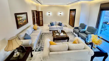 فيلا/منزل في البحاث - 390,000 دأ - صورة NaN