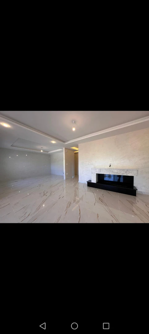 شقة في بالقرب من مديرية شؤون الأفراد - 160,000 دأ - صورة 1