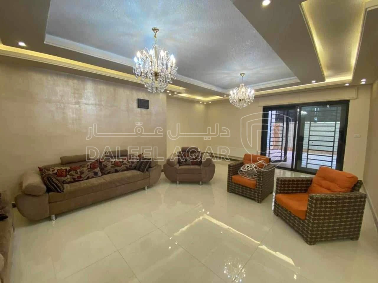 شقة في المدينة الرياضية شارع مهاوش العبداللات عمارة رقم 40 - 135,000 دأ - صورة 1