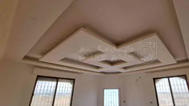 فيلا/منزل في عمان القسطل قبل جسر المطار قريبه من فلل الاندلسيه - 320,000 دأ - صورة NaN