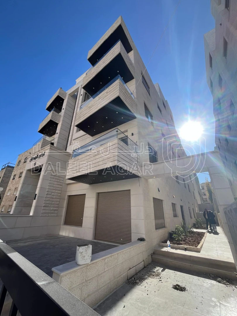 شقة في في ضاحية الياسمين قرب دوار قرقش منطقة راقية  - 75,000 دأ - صورة 1