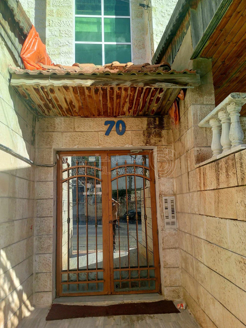 شقة في صويلح قرب دوار الكمالية وقرب مبنى الامانه - 43,000 دأ - صورة 1