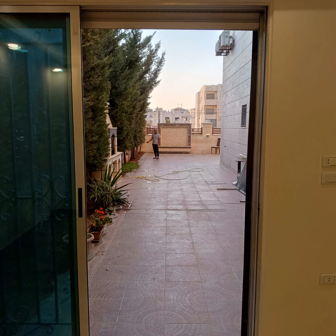 شقة في خلدا - قرب مسجد الهمشري  - 140,000 دأ - صورة 1