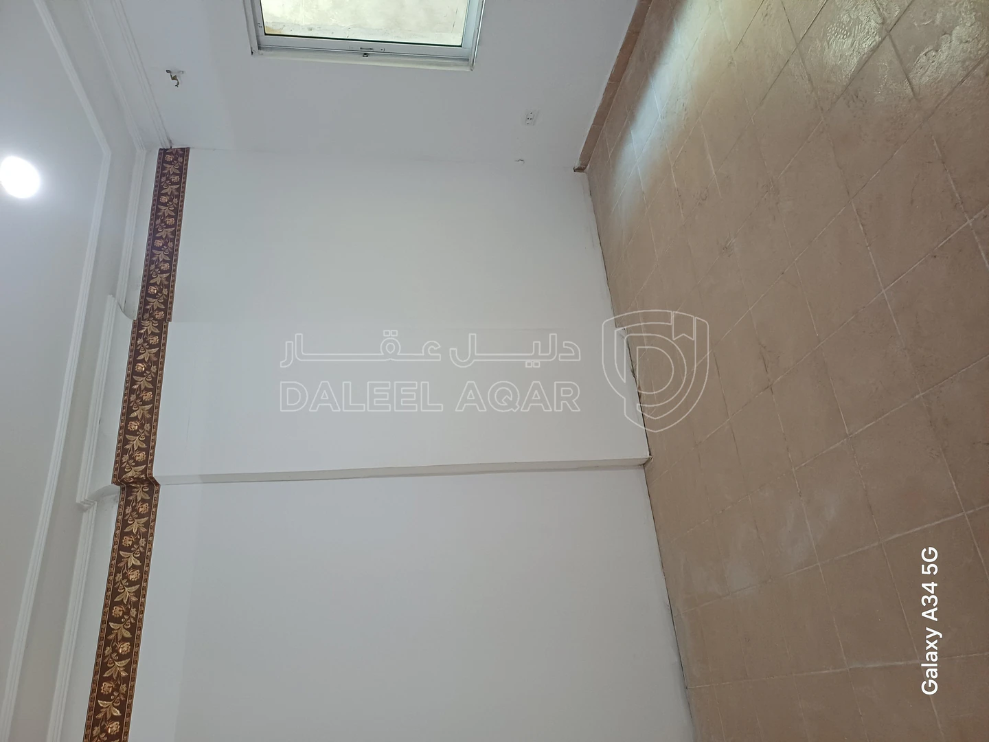 شقة في ماركا _طلوع مستشفى المواساة  - 24,000 دأ - صورة 1