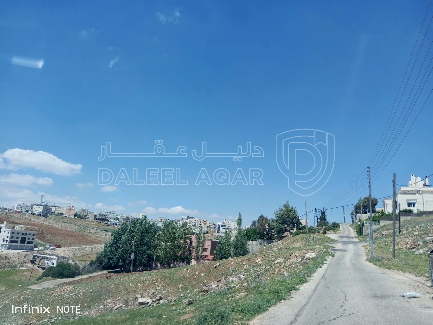 أرض في الدمينة خلف الظهير وخلف مسجد العاشوري غرب عمان - 300,000 دأ - صورة 1