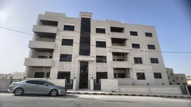 شقة - شارع كايد العواميلة خلف مجمع براند (محلات تشي شوكلت) - 75000 دأ
