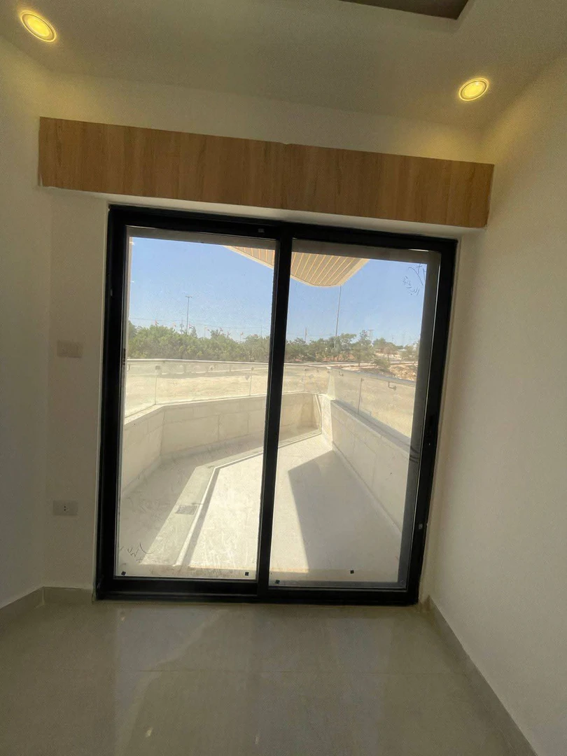 شقة في شمال عمان - دوار البحرية  - 59,000 دأ - صورة 1