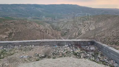 أرض في أراضي مادبا  - 140,000 دأ - صورة NaN
