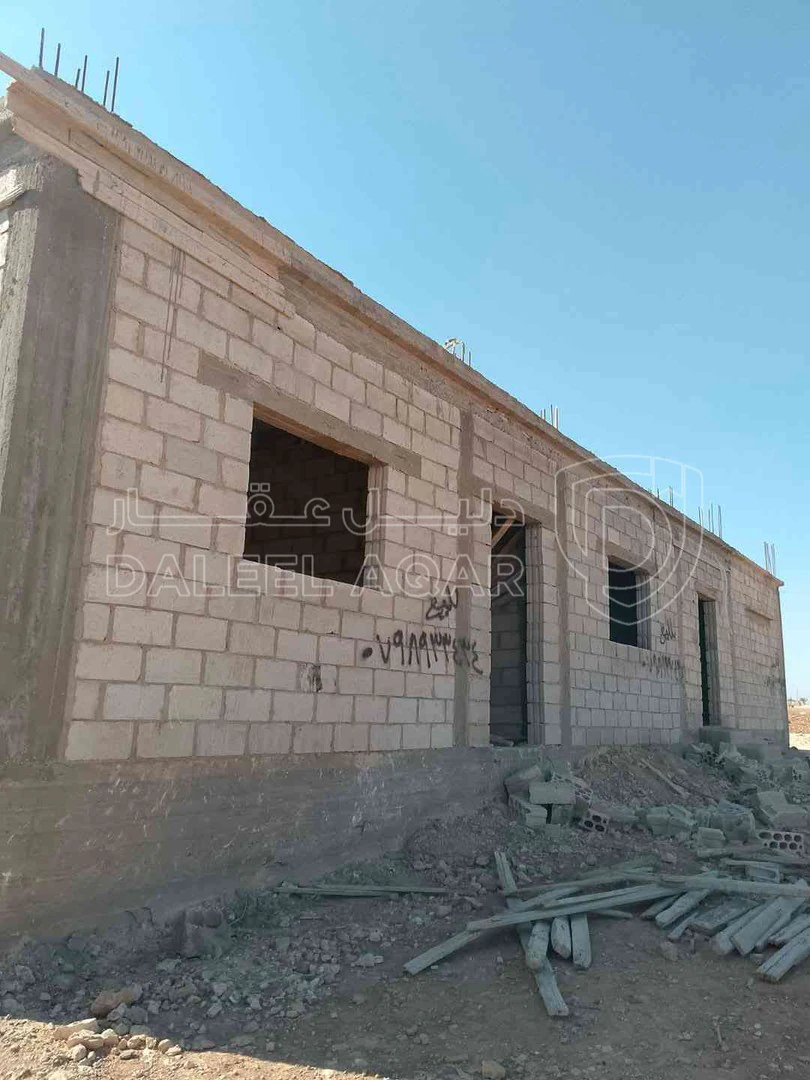 فيلا/منزل في مغير السرحان - 19,000 دأ - صورة 1