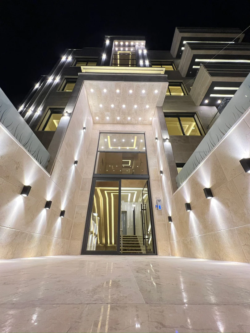 شقة في ابو علندا - إسكان الكهربا - قرب مسجد العتيبي - 85,000 دأ - صورة 1