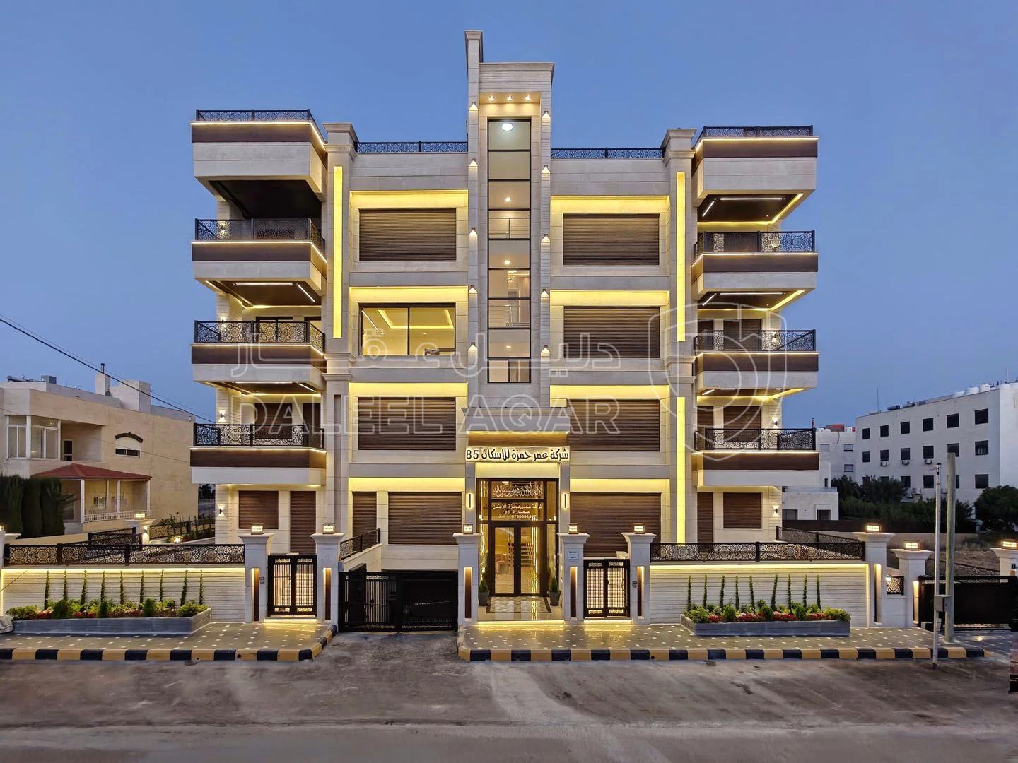 شقة في عمان - ناعور - 175,000 دأ - صورة 1