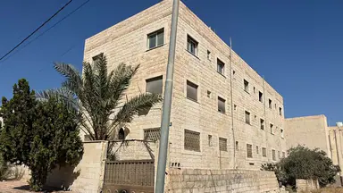 مبنى في ابوعلندا/شارع جبر بن عتيق - 340,000 دأ - صورة NaN