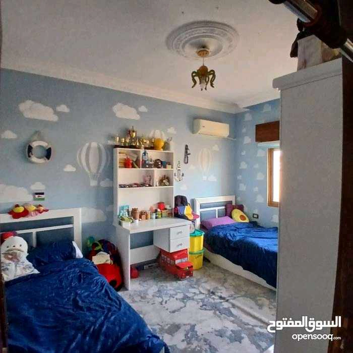شقة في اربد الحي الشرقي قرب دوار الكساسبة - 37,000 دأ - صورة 1