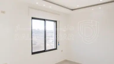 شقة - ابو علندا قرب دوار الحكمة - 53000 دأ
