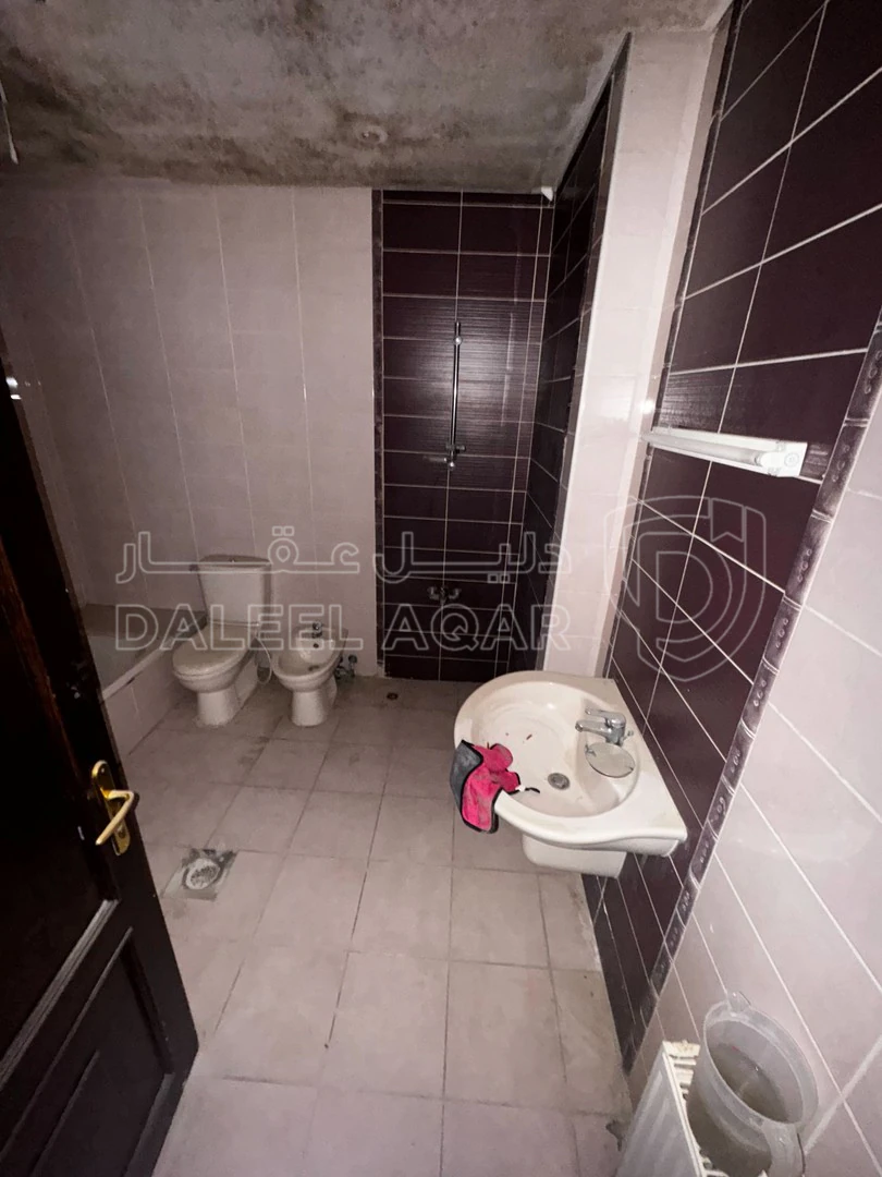 شقة في Abdoun - 200,000 دأ - صورة 1