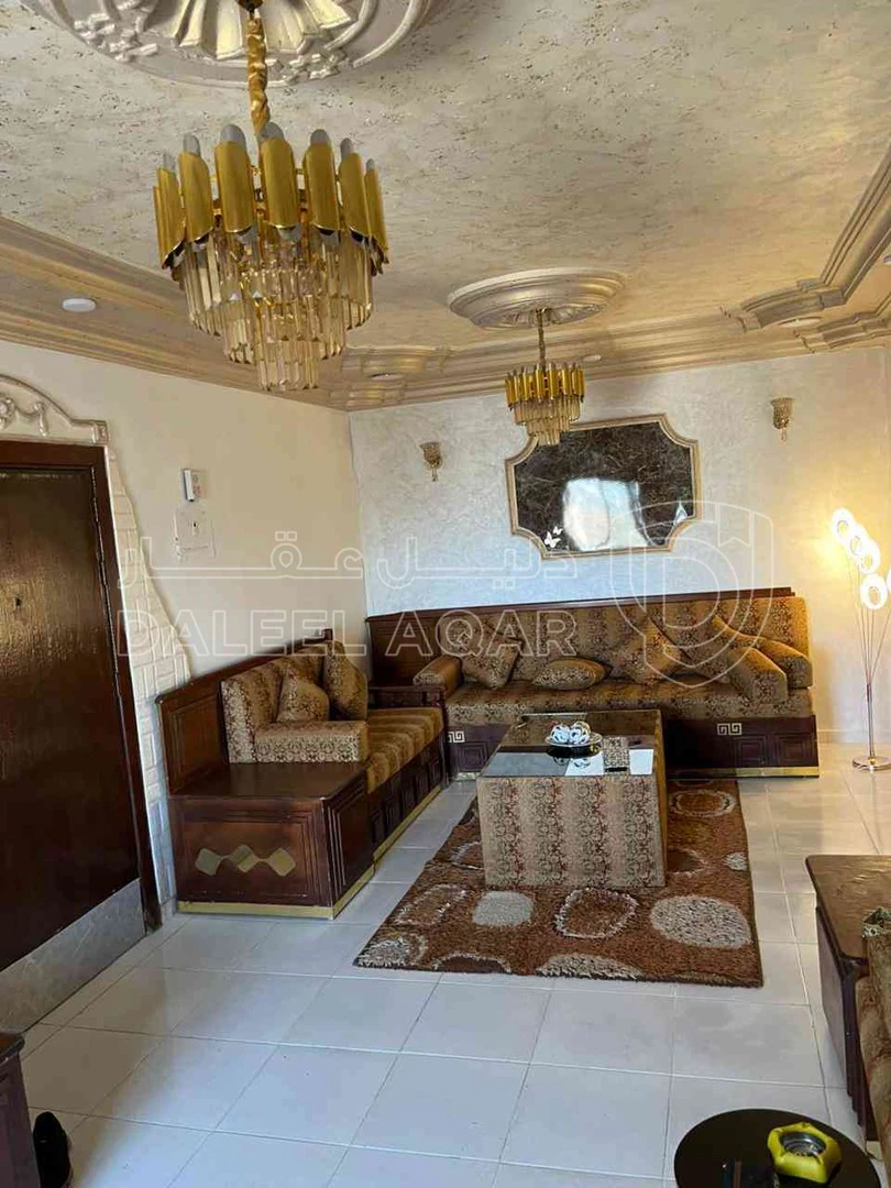 شقة في الزرقاء الجديده حي الإسكان  - 25,000 دأ - صورة 1