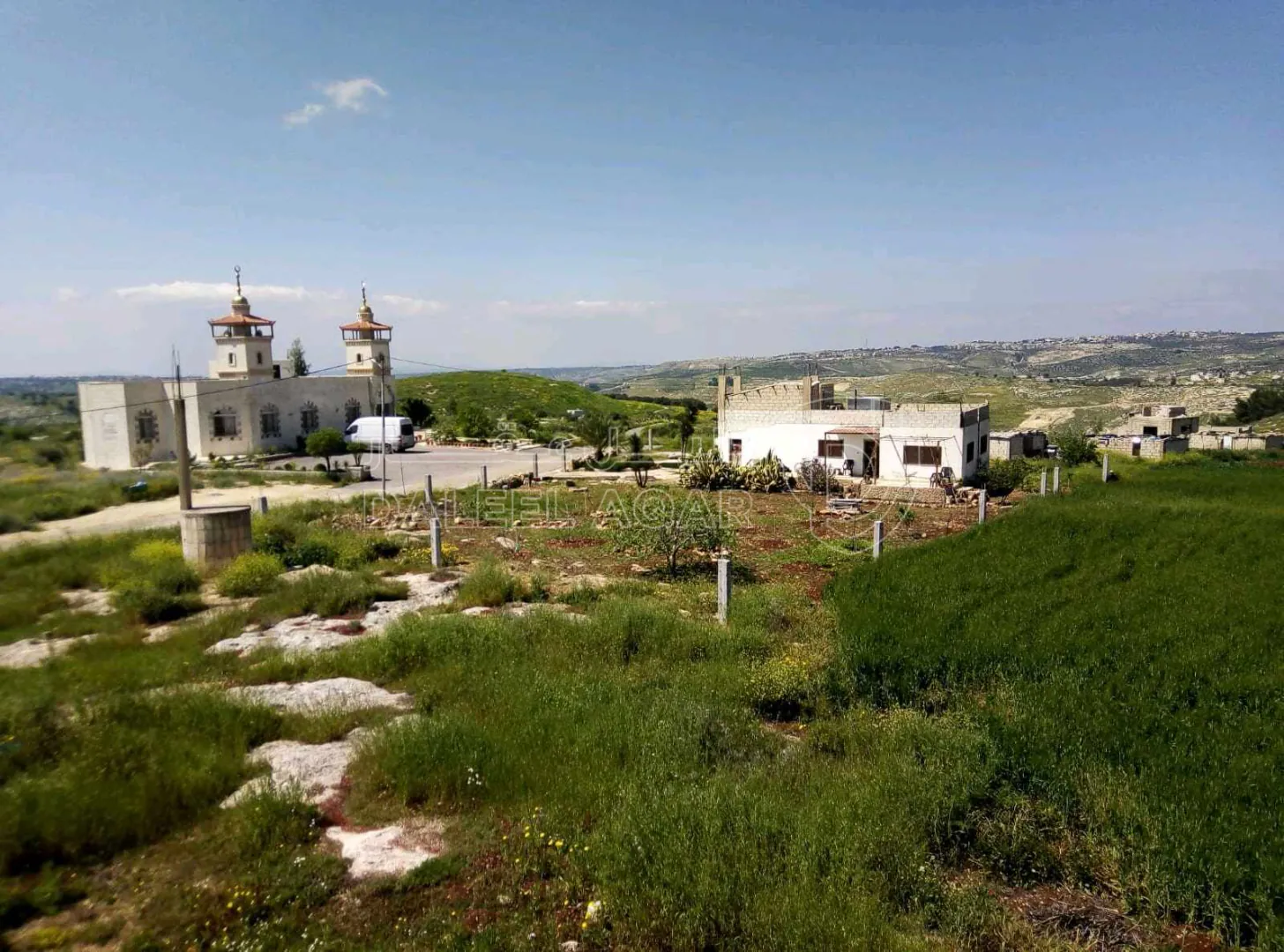أرض في اربد فوعرا بجانب مسجد عثمان بن عفان  - 85,000 دأ - صورة 1