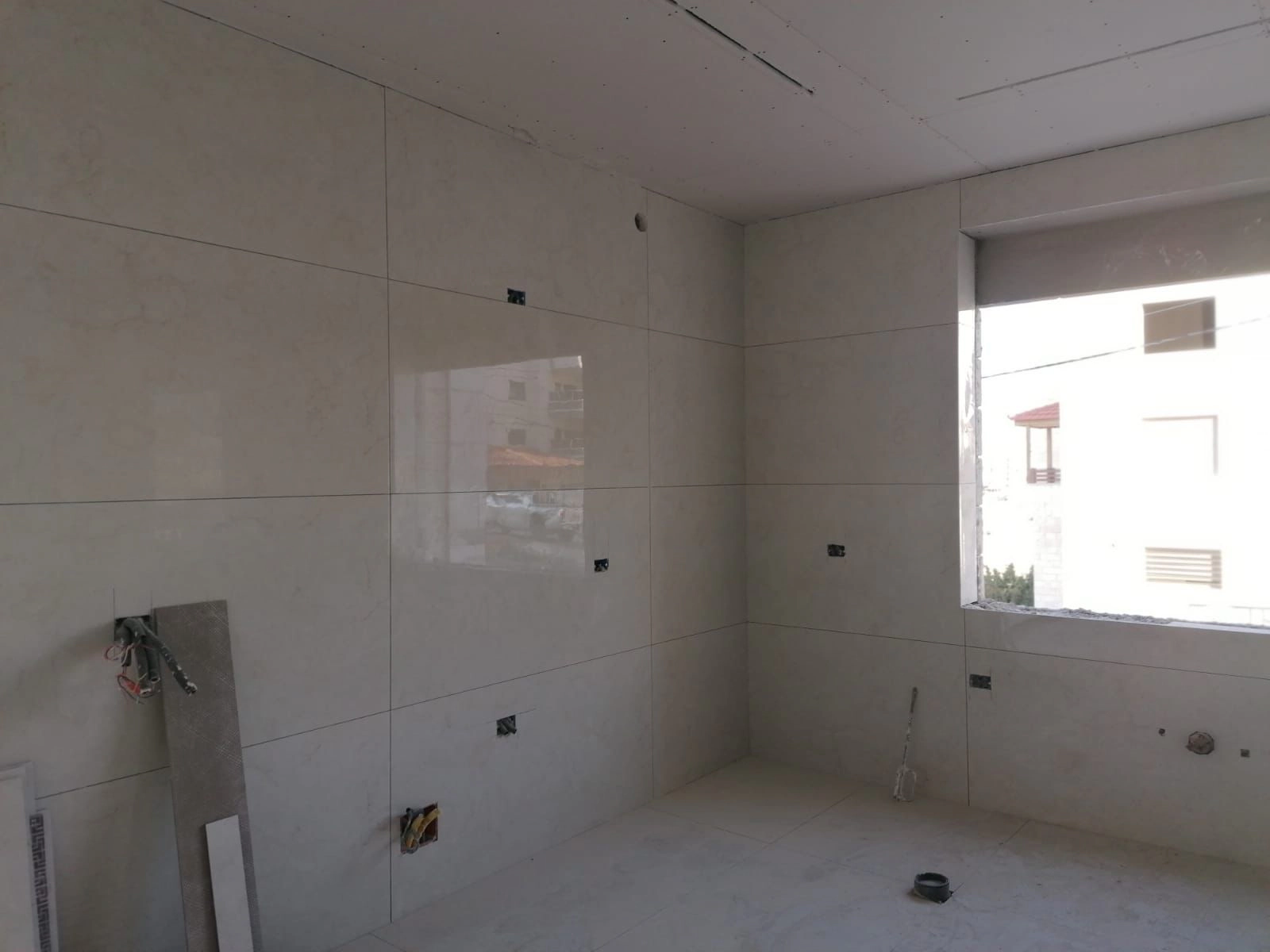 شقة في شفا بدران - بالقرب من الجامعة التطبيقية - 140,000 دأ - صورة 1