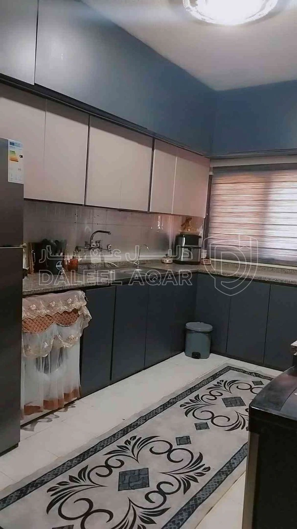 شقة في عمان ماركا الشماليه  - 25,000 دأ - صورة 1