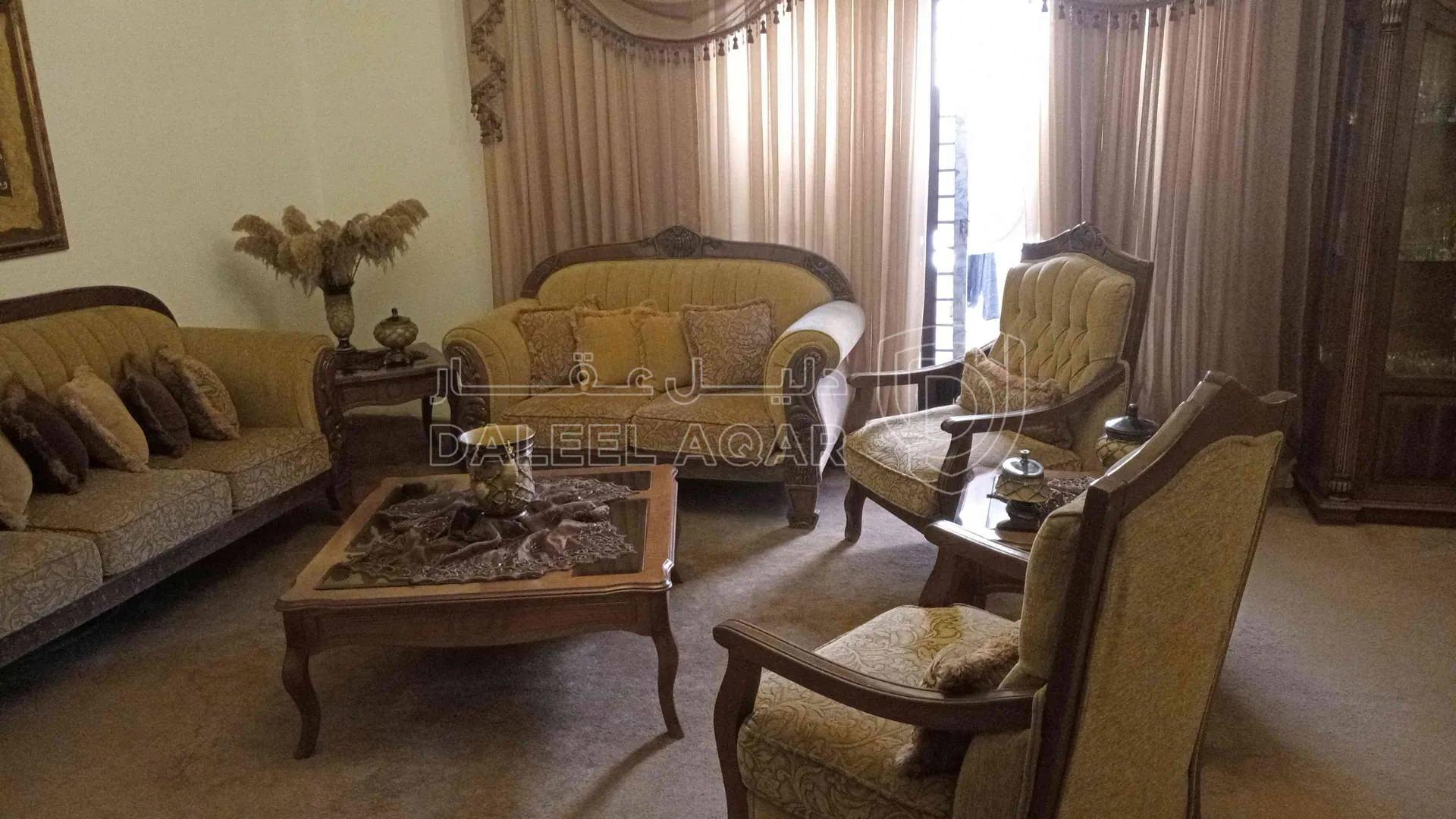 فيلا/منزل في صويلح الحي الشرقي مقابل كازيه توتال دخله مطعم الحناين شارع محمد اسماعيل العطيات - 160,000 دأ - صورة 1