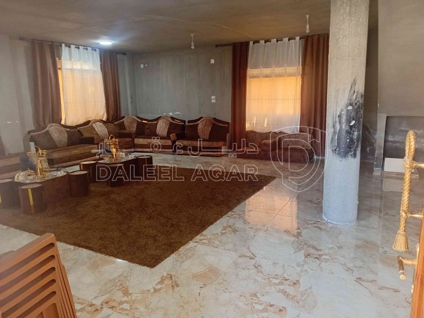 شقة في الزرقاء طريق بيرين - 90,000 دأ - صورة 1