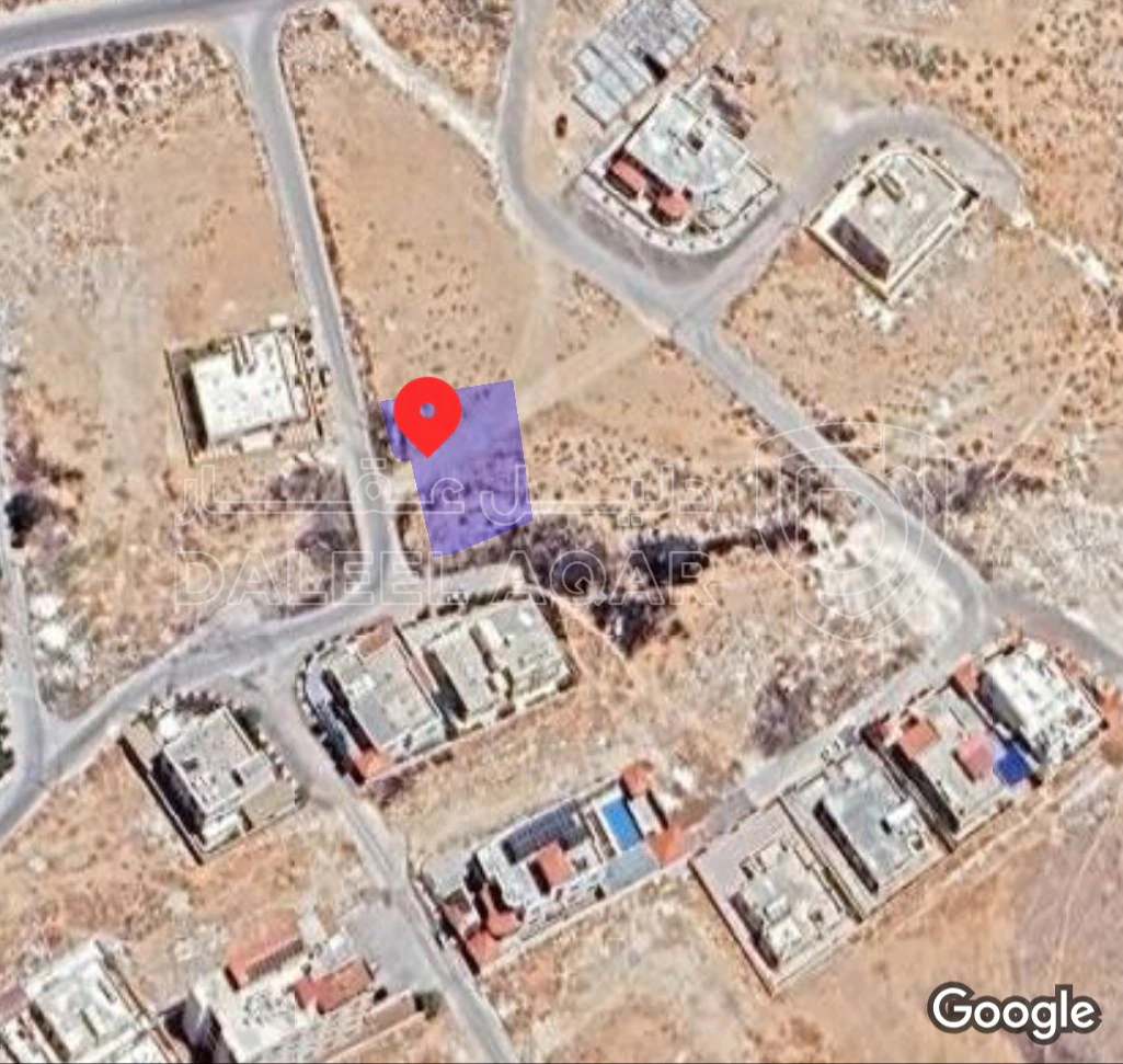 أرض في للبيع ارض مميزه في الزرقاء تصلح للفلل والاسكانات - 70,000 دأ - صورة 1