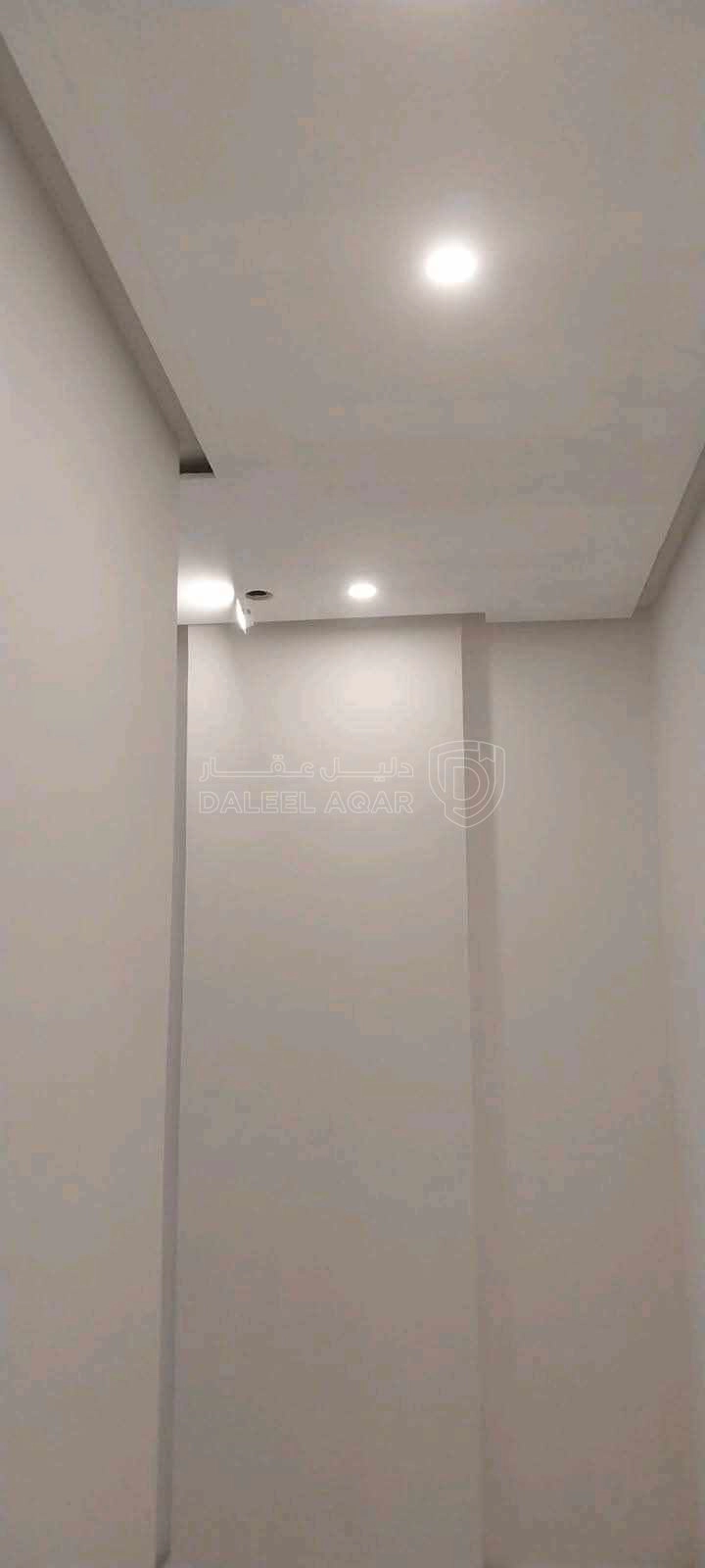 شقة في عمان دأبوق - 80,000 دأ - صورة 1