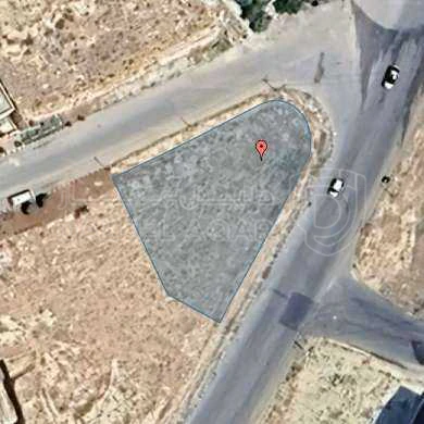 أرض في  عمان- القويسمه,أرض للبيع مساحة 913م٢ - 95,000 دأ - صورة 1