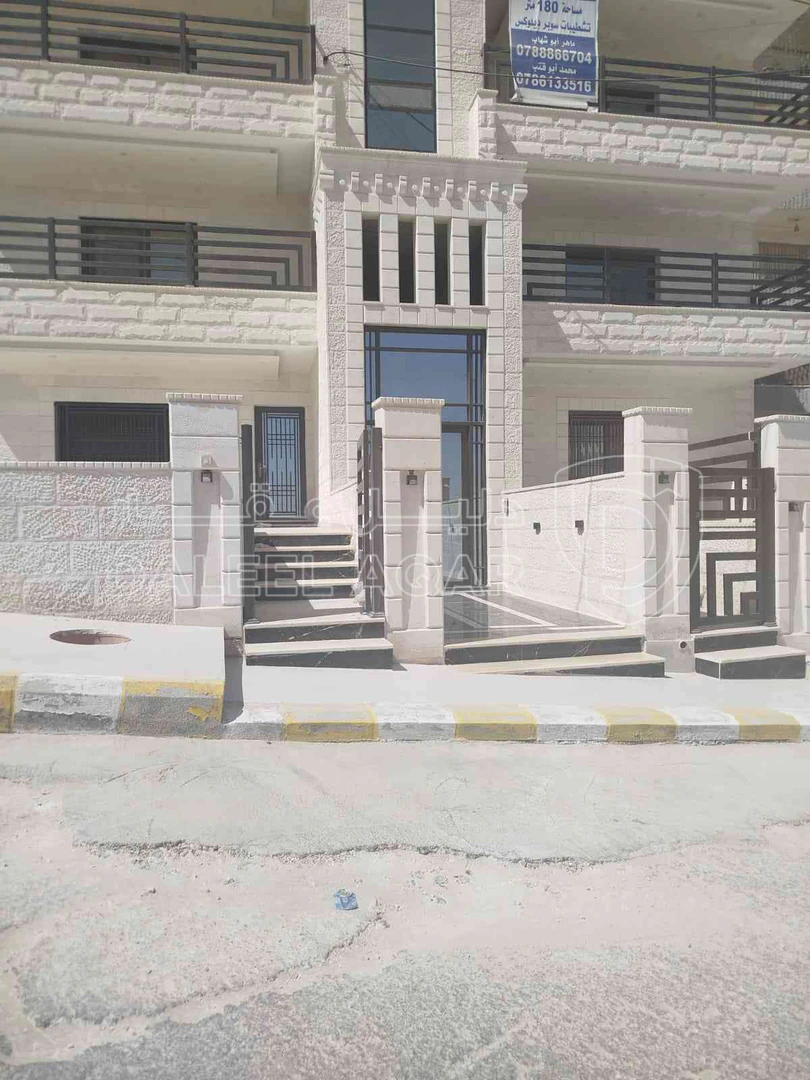 شقة في الزرقاء - الزرقاء الجديدة - جبل المغير - دوار بادي - 70,000 دأ - صورة 1