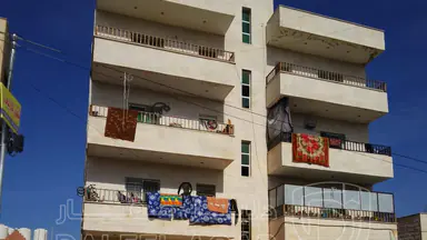 مبنى في آخر شارع السلطه بالقرب من الجامع القديم  - 200,000 دأ - صورة NaN