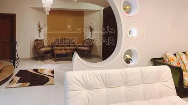 فيلا/منزل - مادبا حنينا قرب مدرسة الرشاد  - 350000 دأ