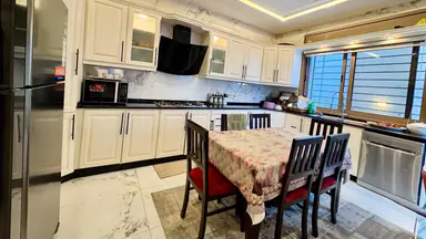 فيلا/منزل في البحاث - 390,000 دأ - صورة NaN