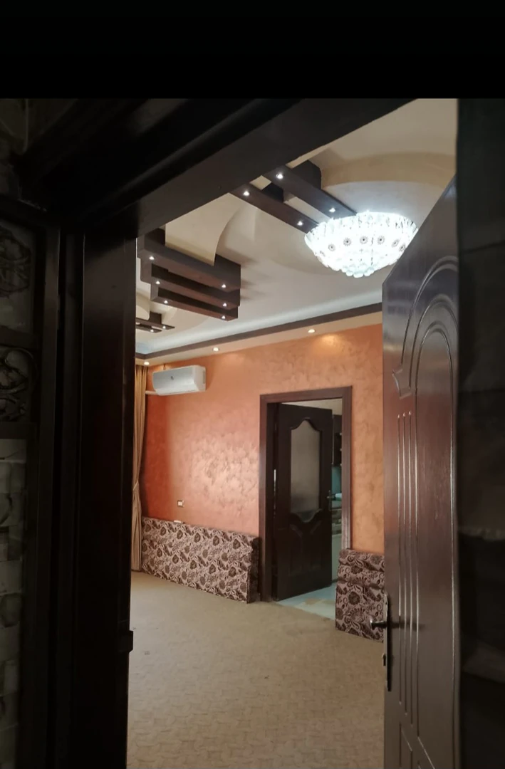 شقة في عمان الجبيهة ام زويتينه  - 50,000 دأ - صورة 1