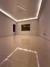 شقة في قرب اشارة الغاز - خلف مدارس الارتقاء  - 45,000 دأ - صورة NaN