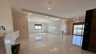 شقة في بالقرب من مديرية شؤون الأفراد - 230,000 دأ - صورة NaN
