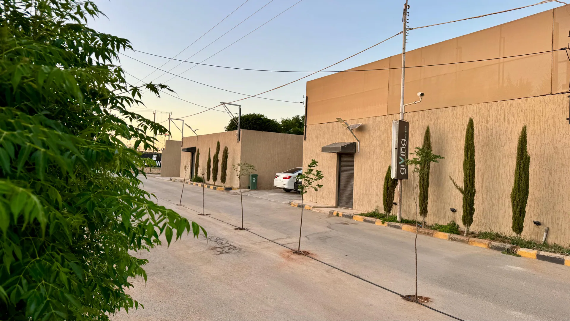 مزرعة/شاليه في 39 كم عن الرويال  - 168,000 دأ - صورة 1