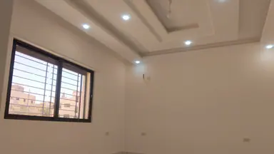 شقة في عين الباشا - حي الامير علي  - 69,000 دأ - صورة NaN
