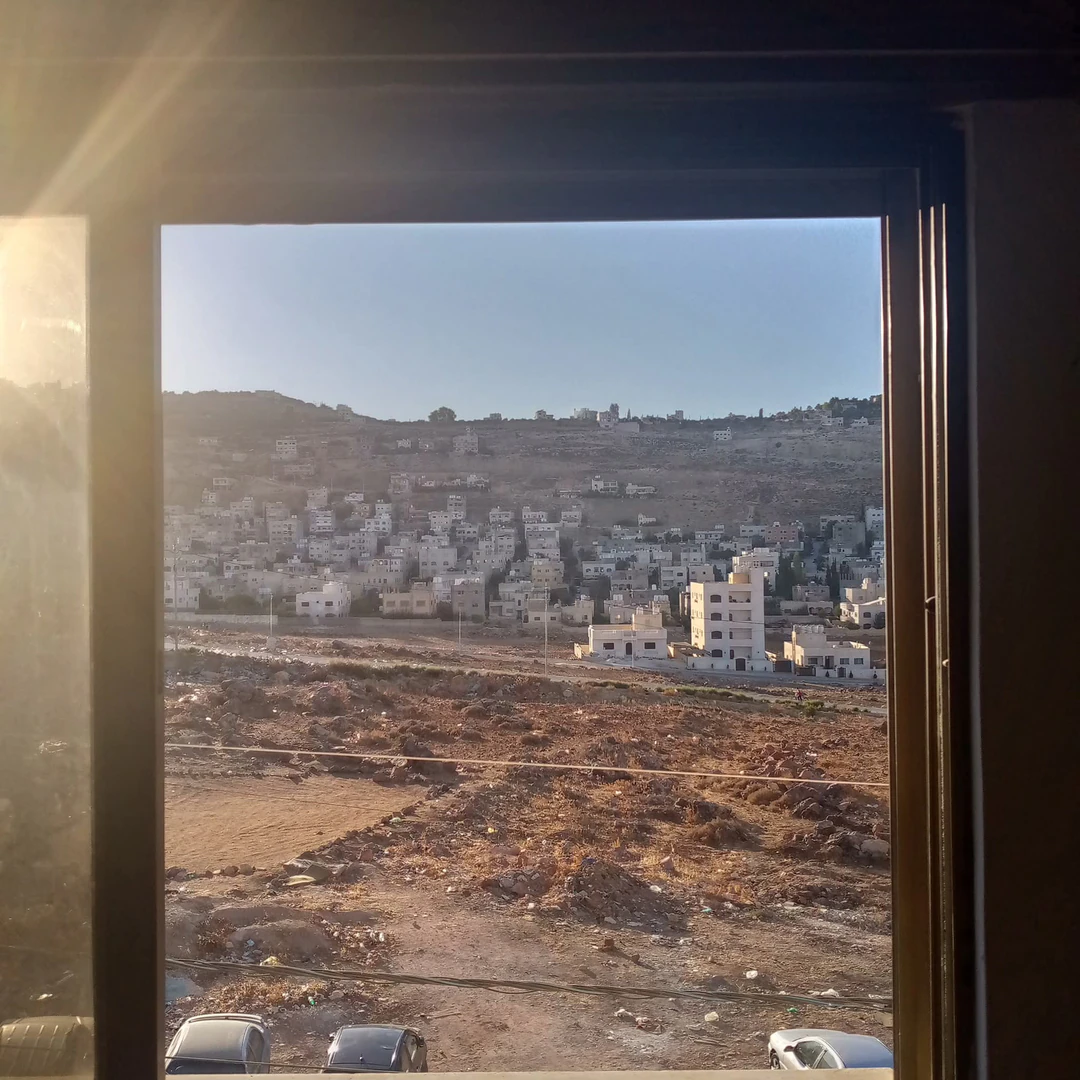 شقة في شقه للبيع في عين الباشا اسكان قاقيش  - 29,000 دأ - صورة 1