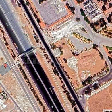 أرض في ارض للبيع مقابل جامعة الاسراء موقع مميز  - 165,000 دأ - صورة 1