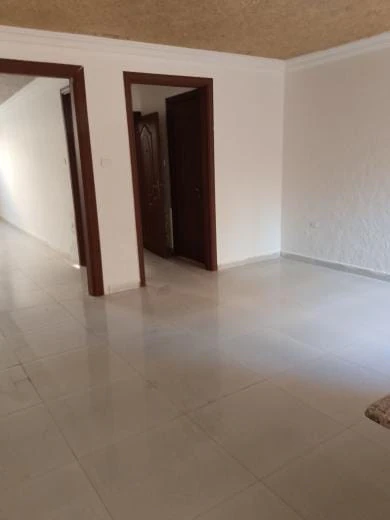 شقة في شقة تسوية للبيع – جبل الزهور | 142م² - 45,000 دأ - صورة 1