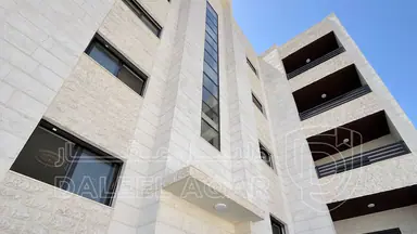 شقة - في جبل الزهور ب 40 الف طابق اول شقة جديدة 90 متر  - 40000 دأ